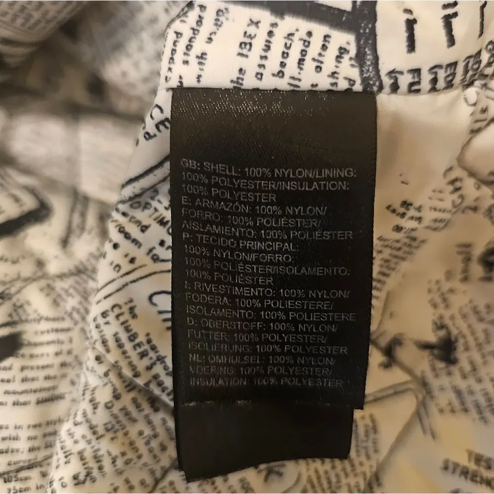 THE NORTH FACE‎ Novelty Nuptse Cataloque Collage Newspaper Print Jacket - XXL
